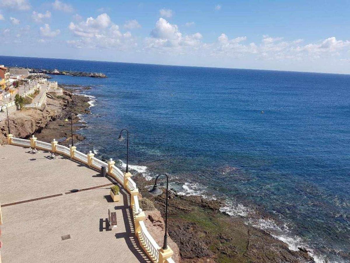 Primera Linea Con Preciosas Vistas Al Mar Melenara Esterno foto