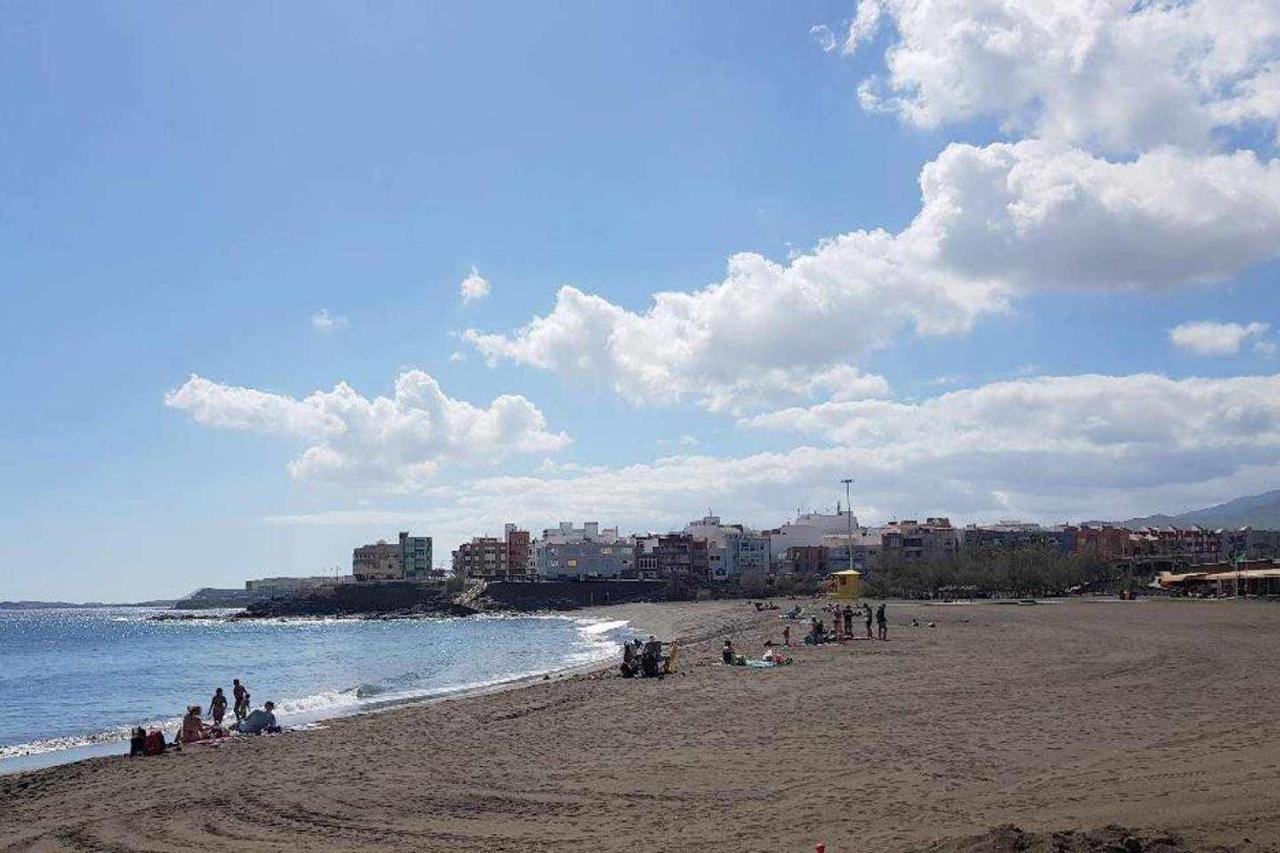 Primera Linea Con Preciosas Vistas Al Mar Melenara Esterno foto